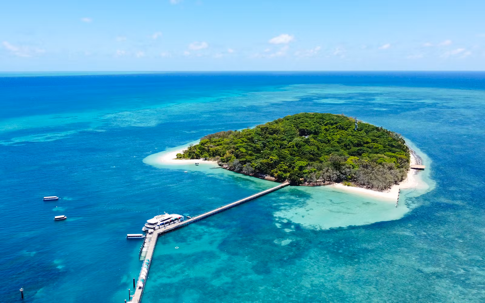 Cairns to Green Island Full Day Cruise with Activity Upgrades